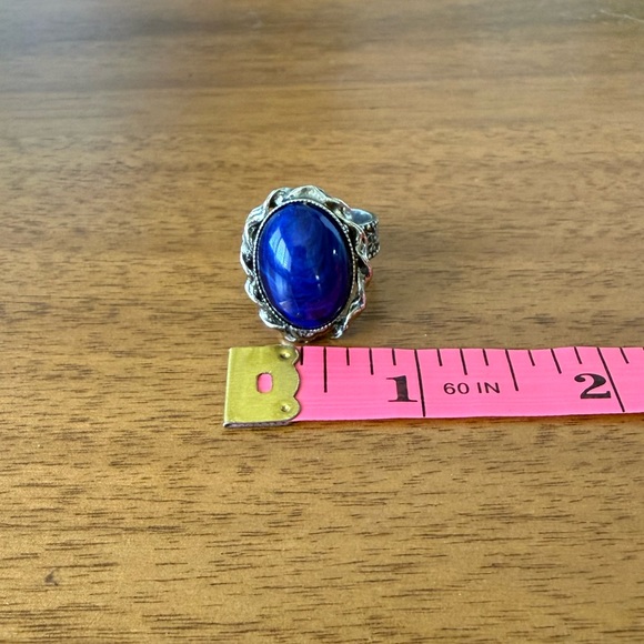 Gorgeous Vintage West Germany Blue Glass Cabochon Silver Tone Adjustable Ring - Picture 13 of 14